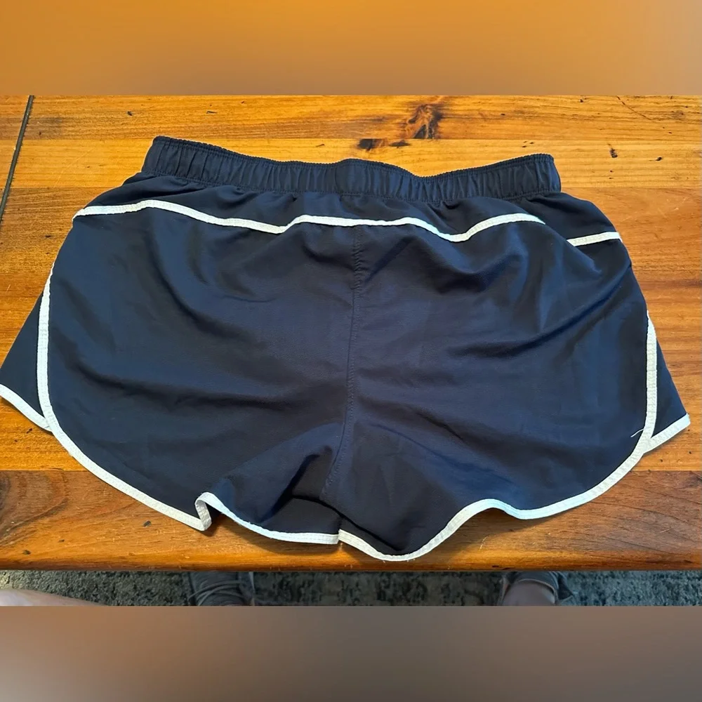 Champion athletic shorts. Dark blue. Size Medium Great condition - Picture 2 of 3